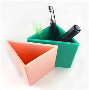 Triangle coloré Stand Up Pencil Case Pochettes porte-stylo en silicone